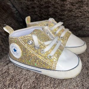 Mock baby baby canvas converse sneakers